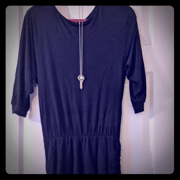 Comfy LBD! (S) - Picture 1 of 4